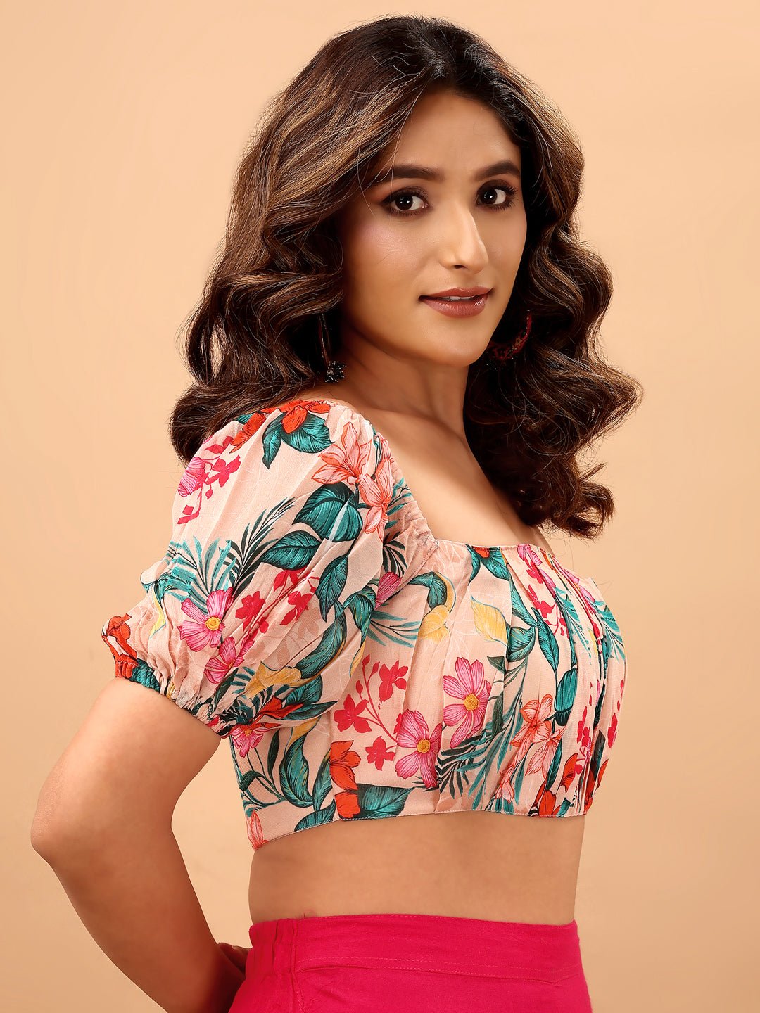 Floral fantasy peachy blouse
