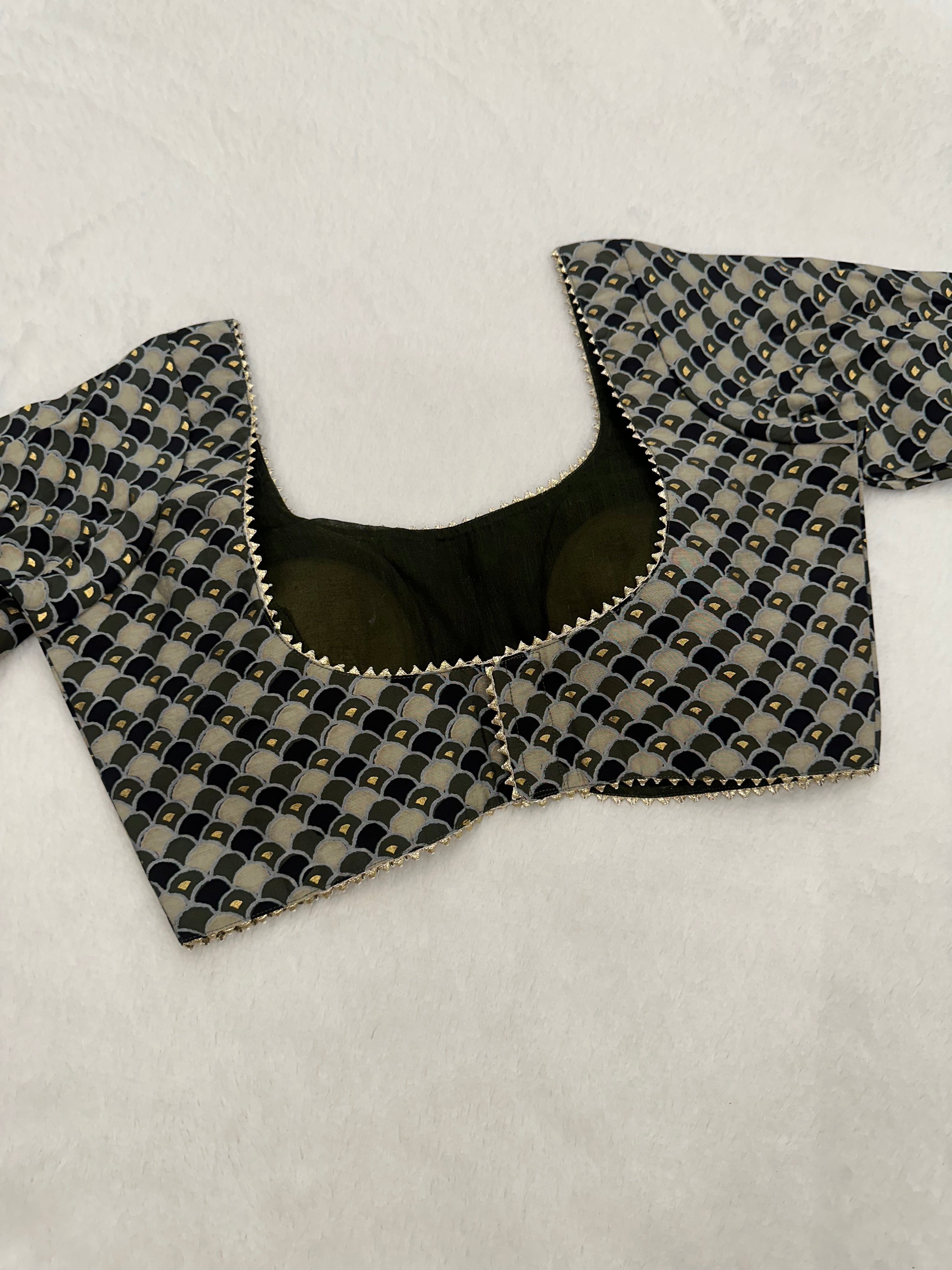 Shadow Blouse