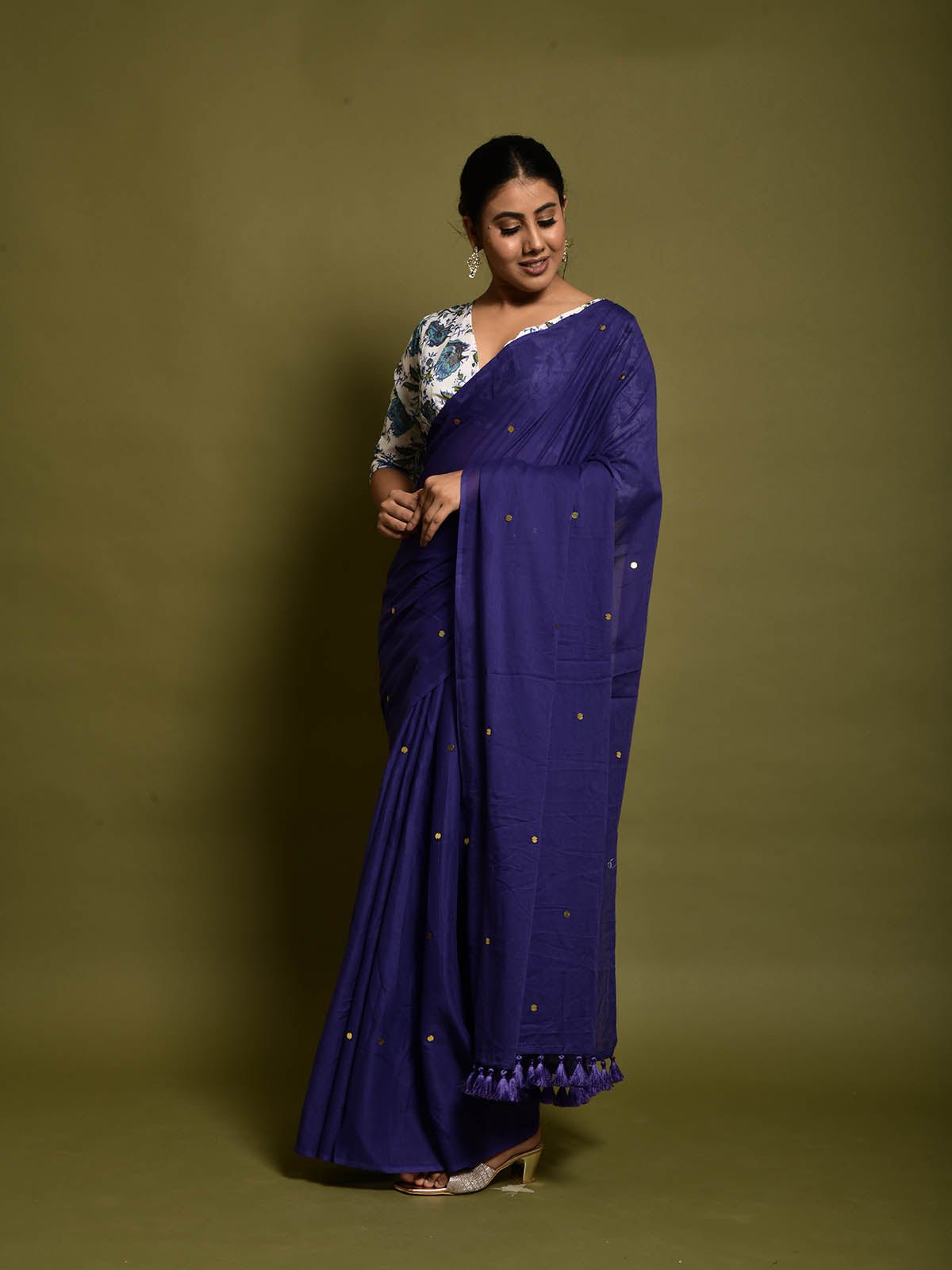 Winter Blooms Mul Cotton Chumki Saree