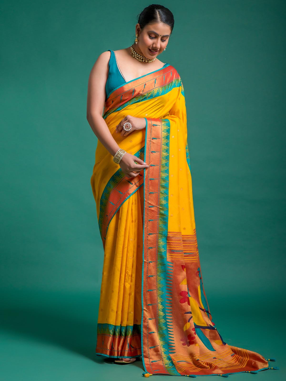 Pankhudi Brasso Silk Saree