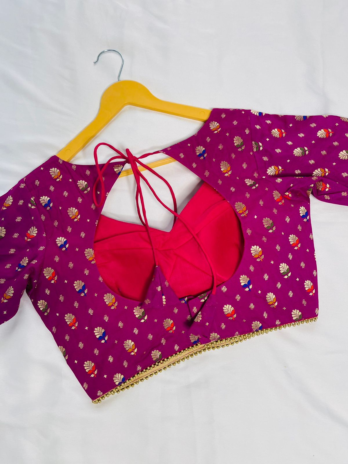 Gulabi Dori Banarasi Zari Multi Thread weaved Blouse