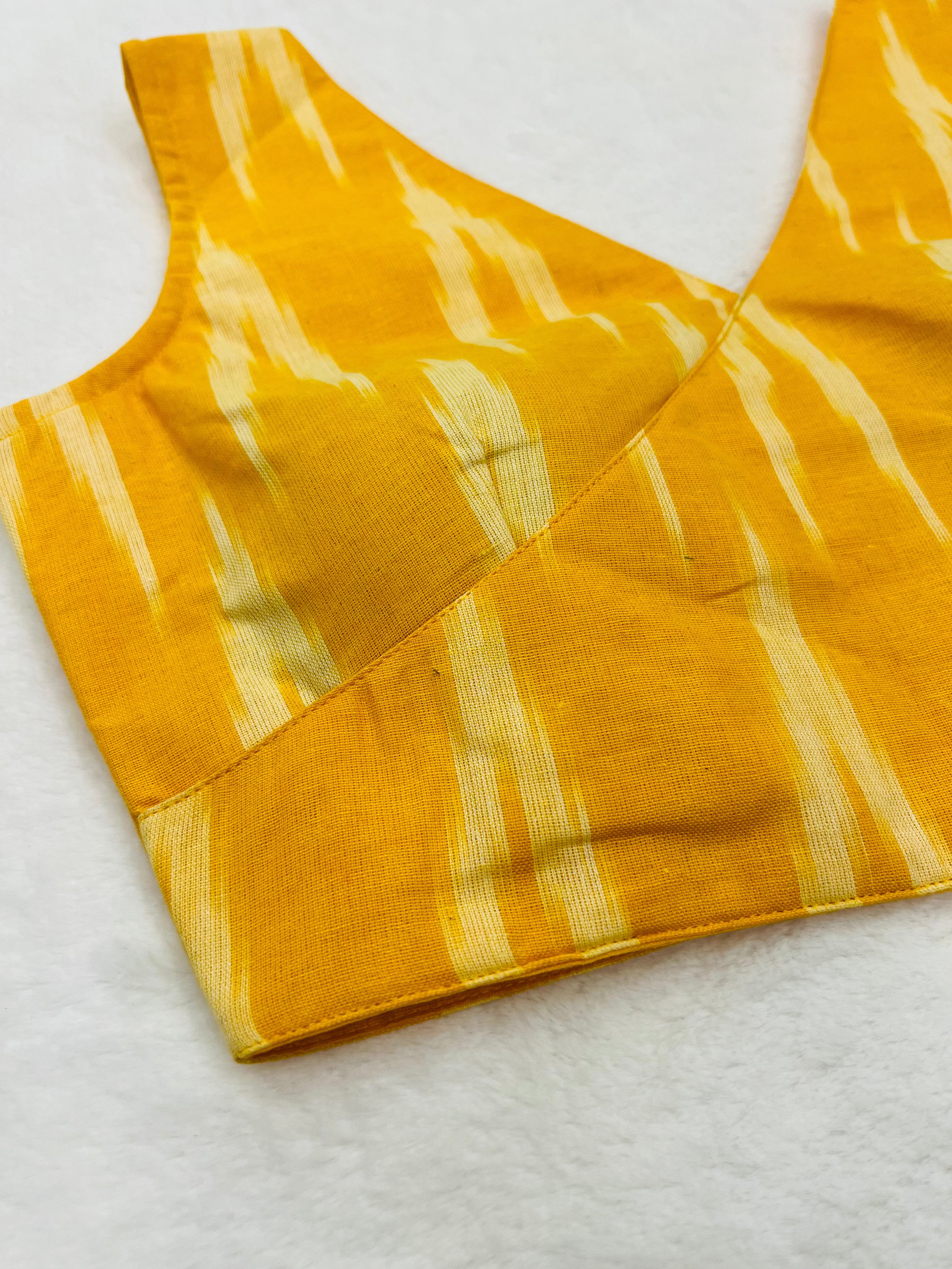 Saahibah Ikkat Blouse