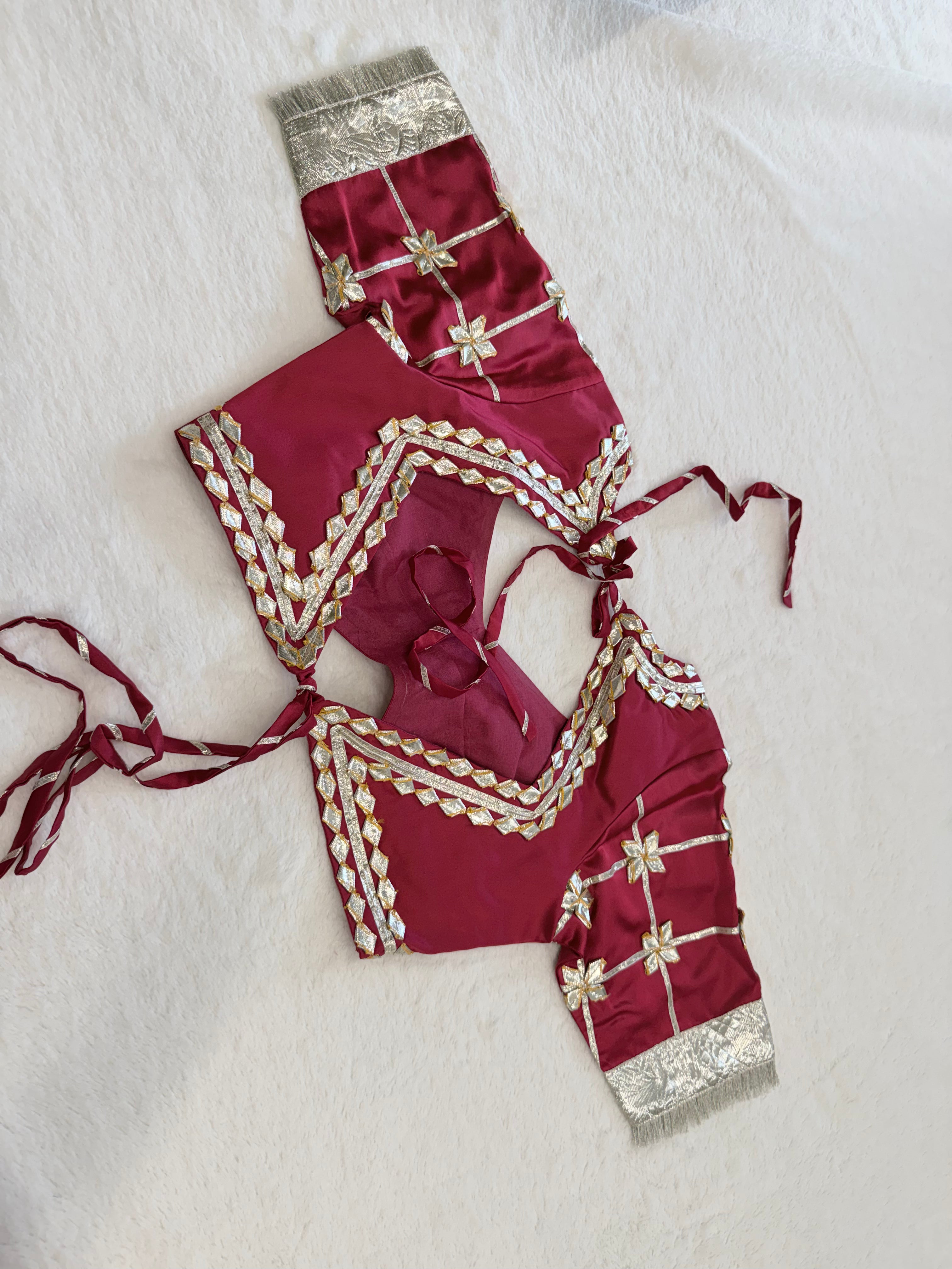 Haseena Aangi Blouse