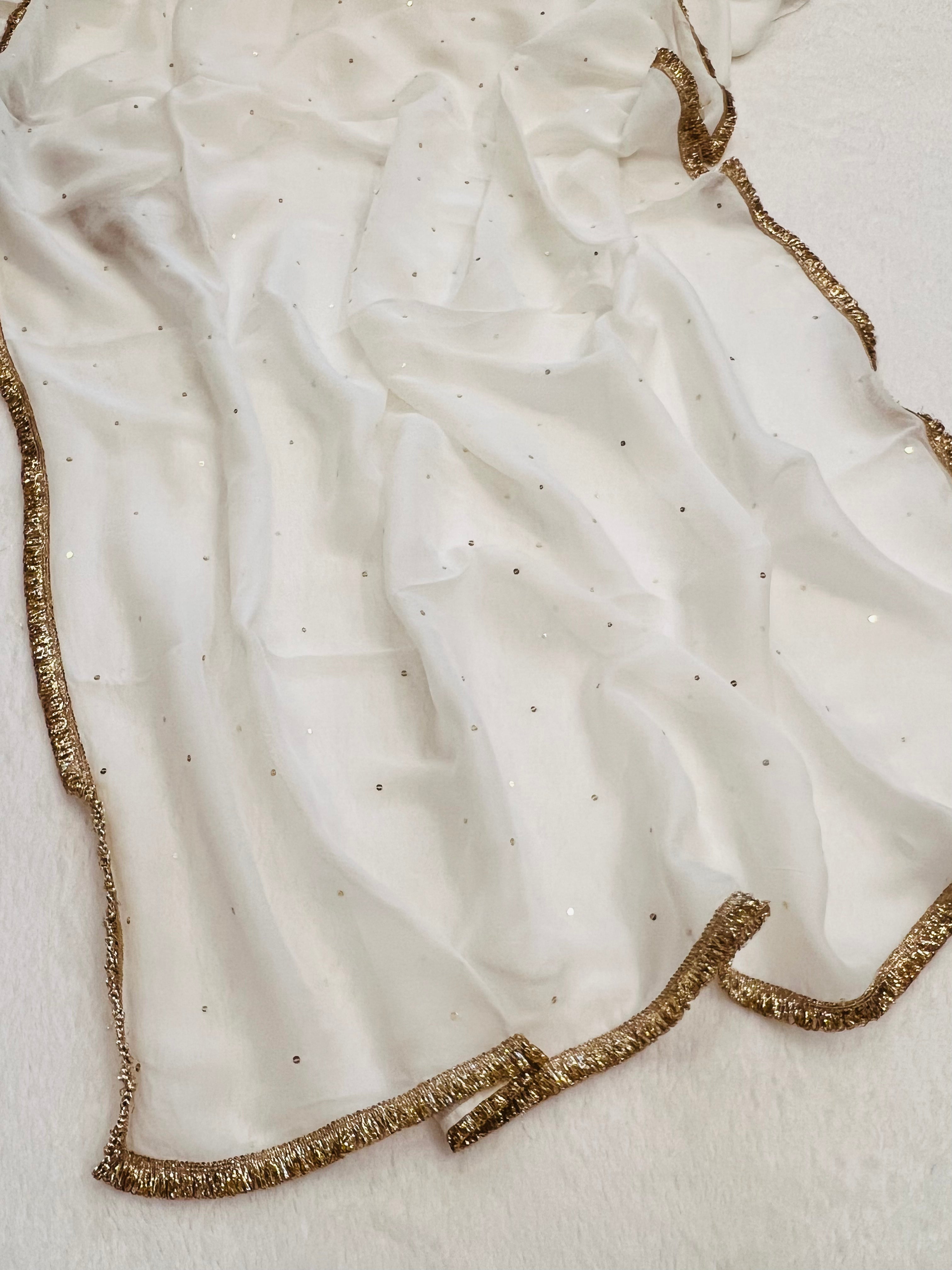 Gul-E-bahaar Handwork Saree