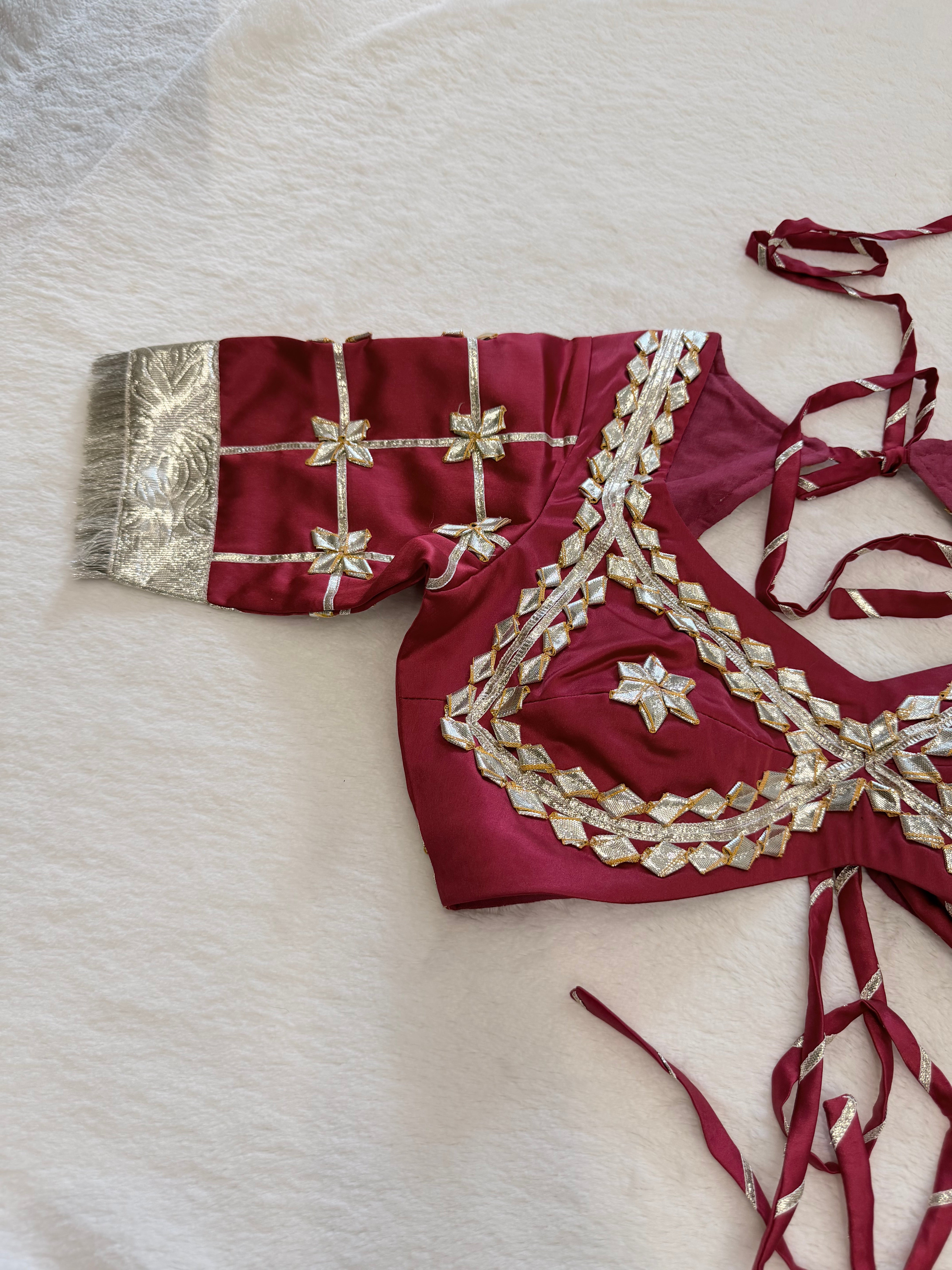 Haseena Aangi Blouse