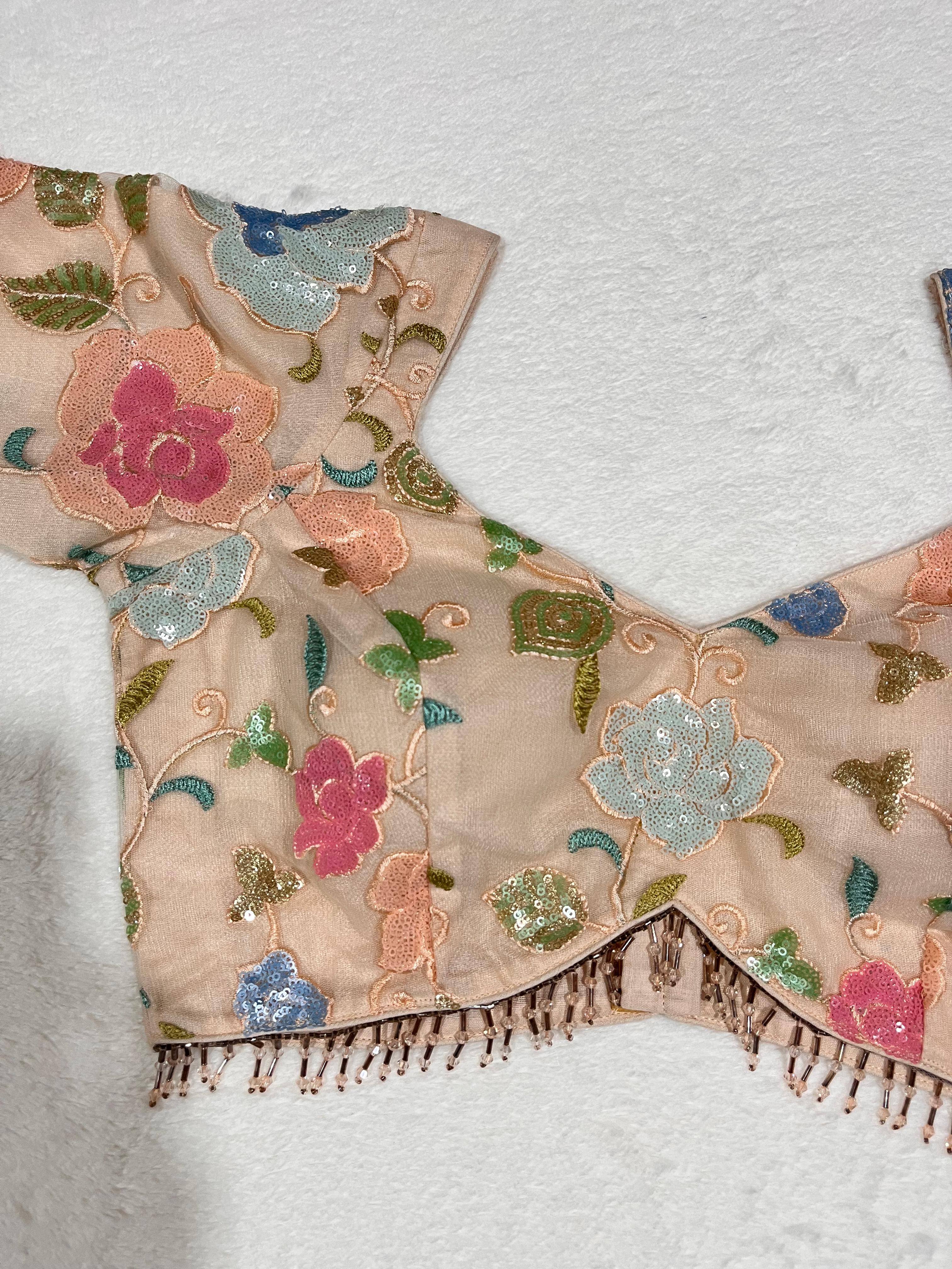 Vantara Sleeves Blouse