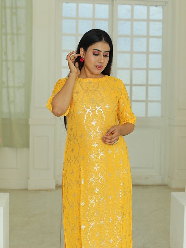Kainat kurti