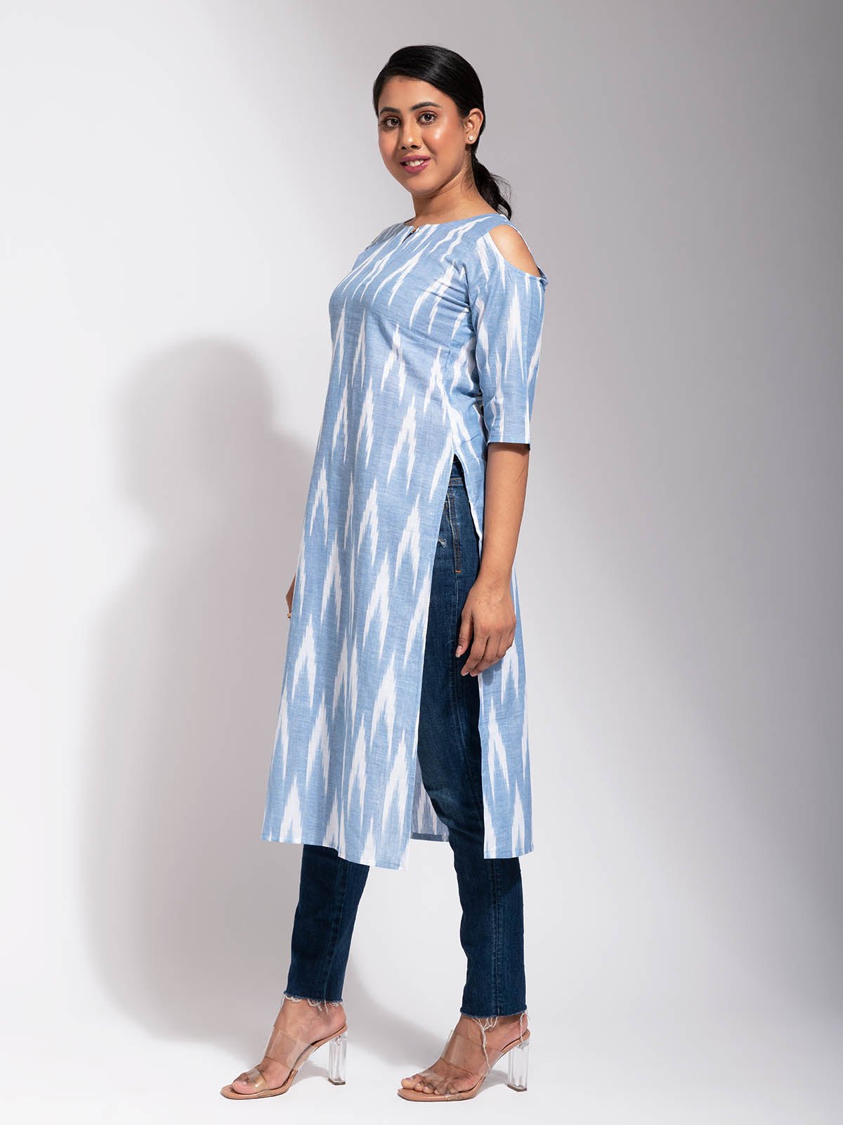 Waves Dropping Ikkat Straight Kurti