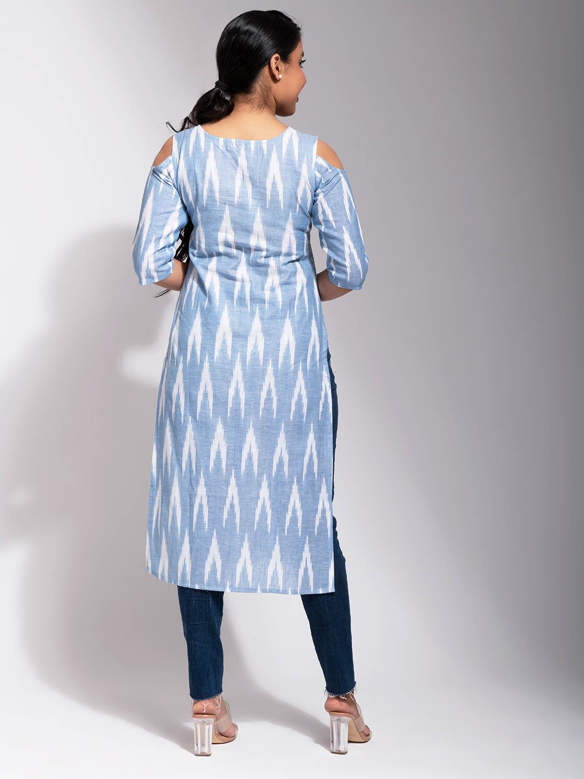 Waves Dropping Ikkat Straight Kurti
