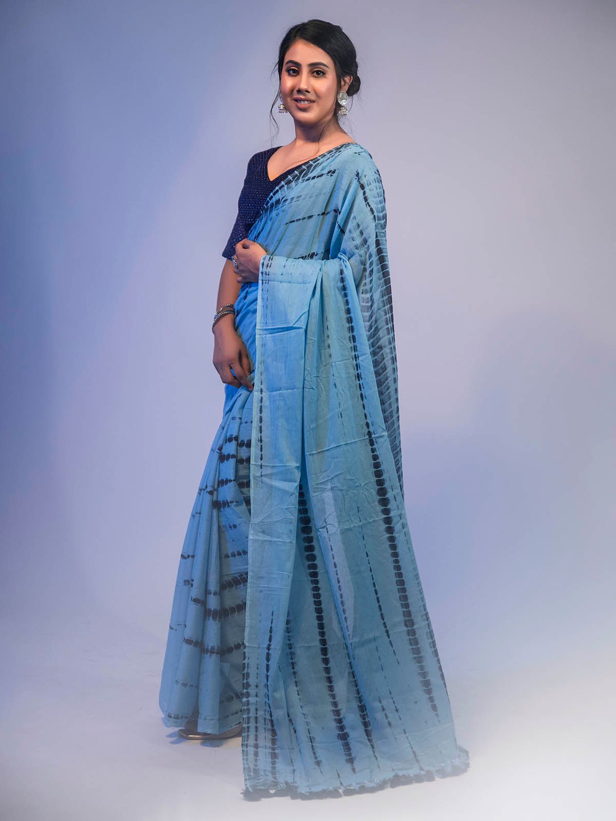 Chaand Mul Cotton Sky Blue Saree