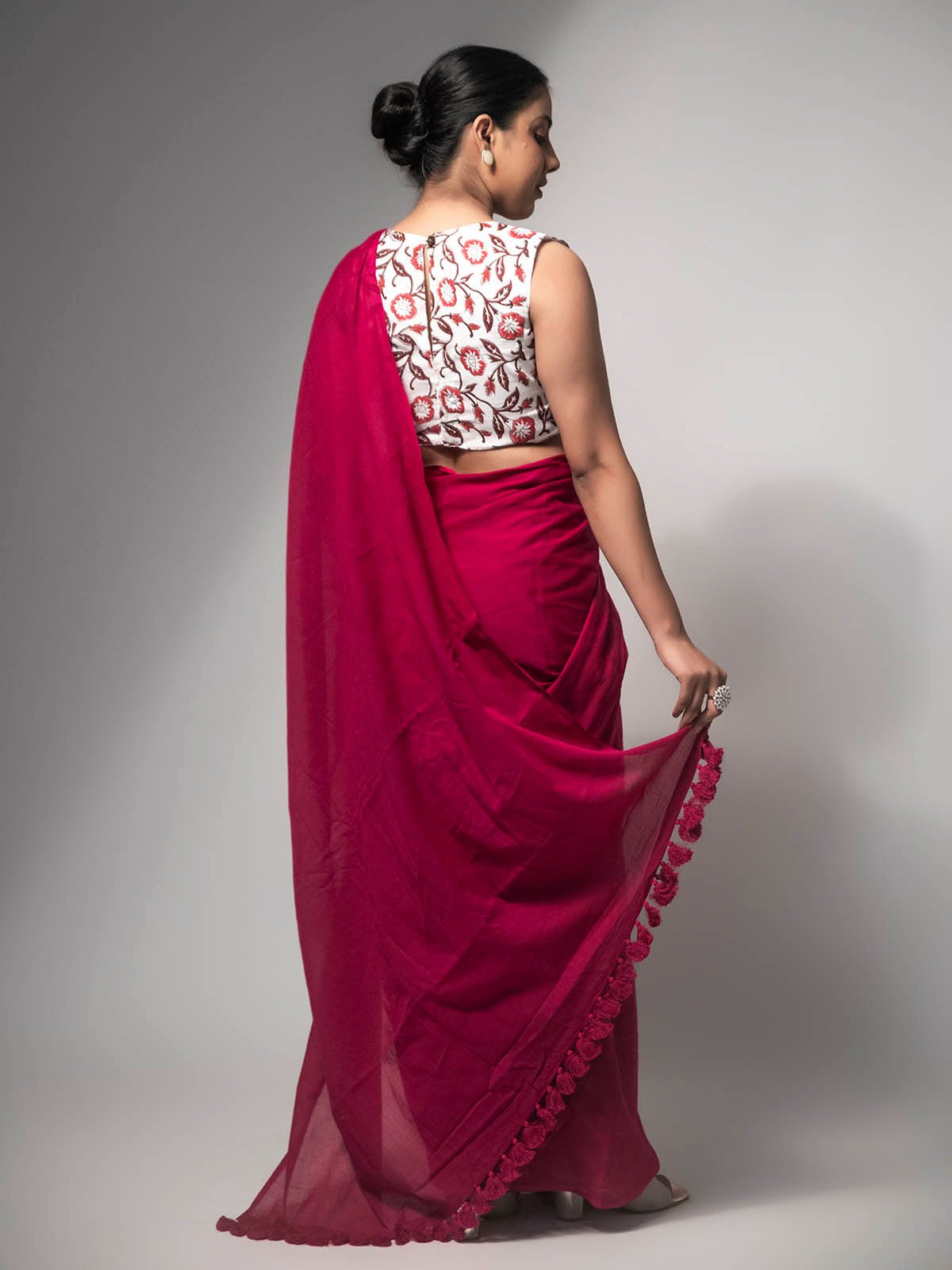 Retro Beauty Pink Mul Cotton saree