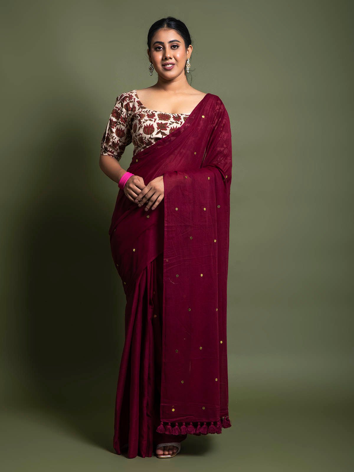 Jugnu Maroon Mul Cotton Chumki Saree
