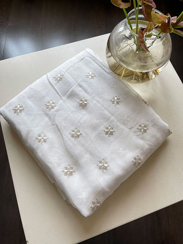 Vega white chiffon saree
