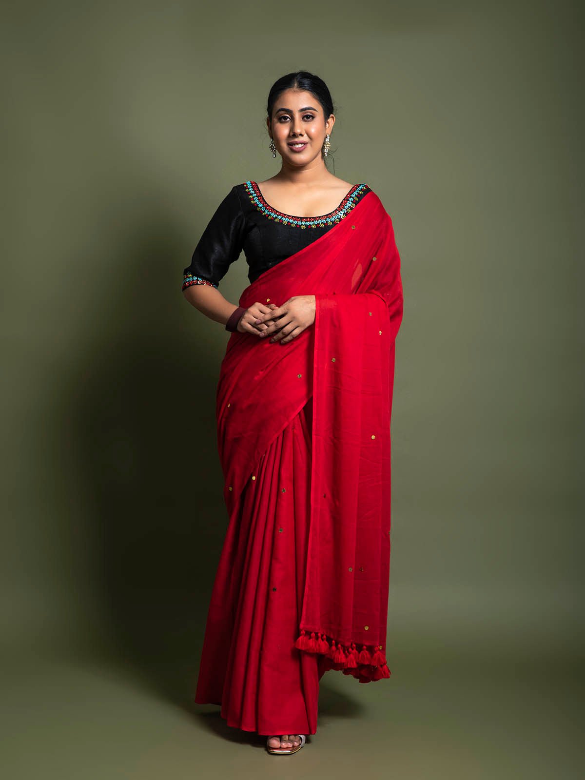 Maroon MulMul Cotton Saree with black blouse piece