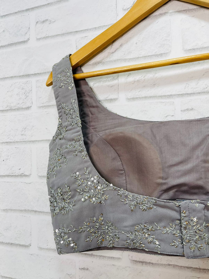 Grimy Blouse