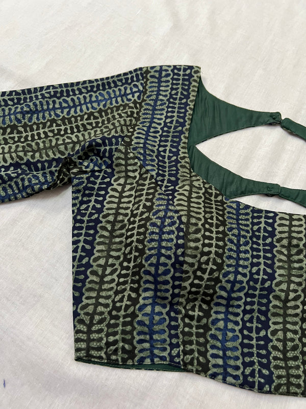 Eye Pause Rayon Blouse