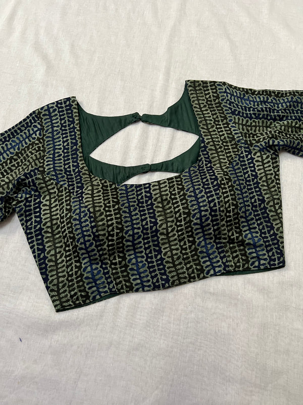 Eye Pause Rayon Blouse