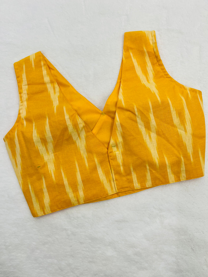 Saahibah Ikkat Blouse