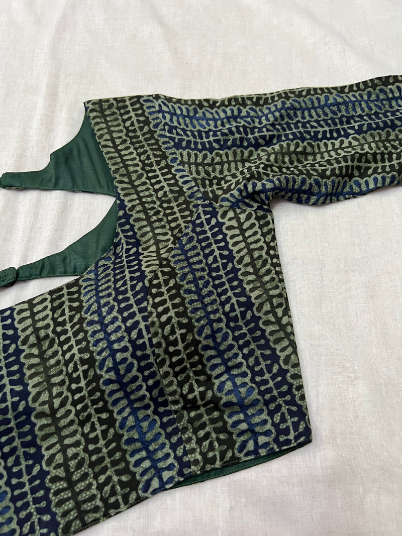 Eye Pause Rayon Blouse