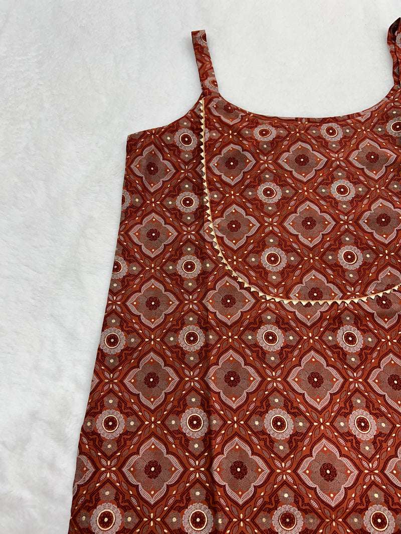 Chavi rayon straight Kurti