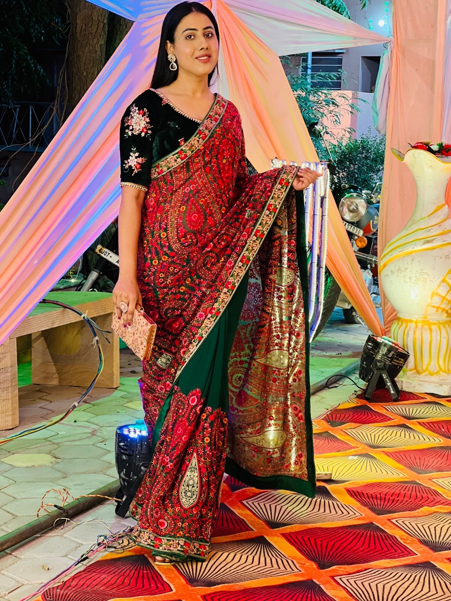 Dark green Georgette saree with matching blouse fabric, perfect for wedding and parties